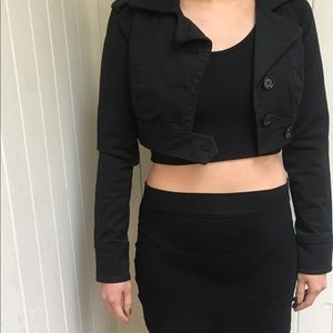 Black cropped blazer